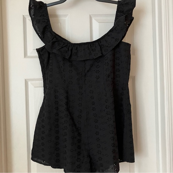 *NEW* URBAN OUTFITTERS UO KIMCHI BLUE Jeena Eyelet Off-The-Shoulder Romper XL - Picture 11 of 14